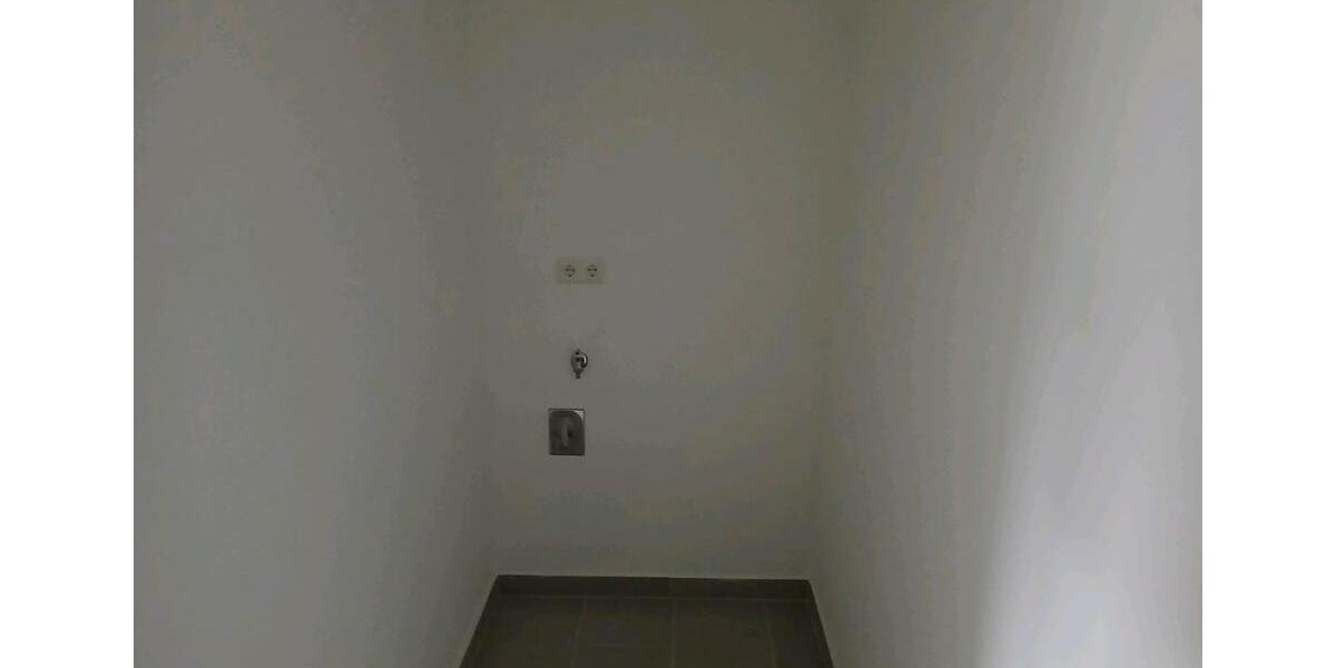 Dachgeschoßwohnung Büdingen - 2 Zimmer, 60 m&sup2;, 600&euro; | Angebot:24319230