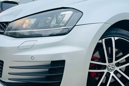 VW Golf 160.000 km 12.300 &euro; Hanau 63450