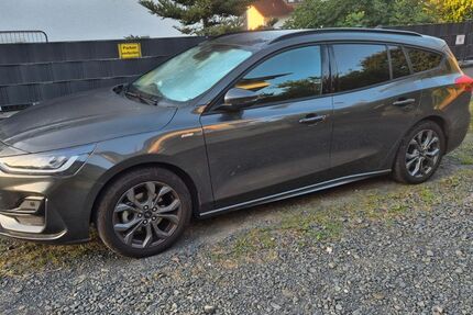 Ford Focus 19.000 km 21.000 &euro; Ortenberg 63683