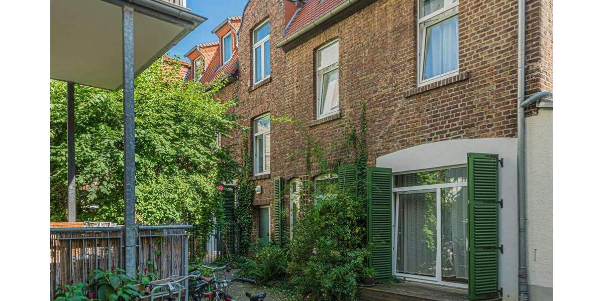 Etagenwohnung Frankfurt am Main Ostend - 2 Zimmer, 42 m&sup2;, 1.590&euro; | Angebot:25661922