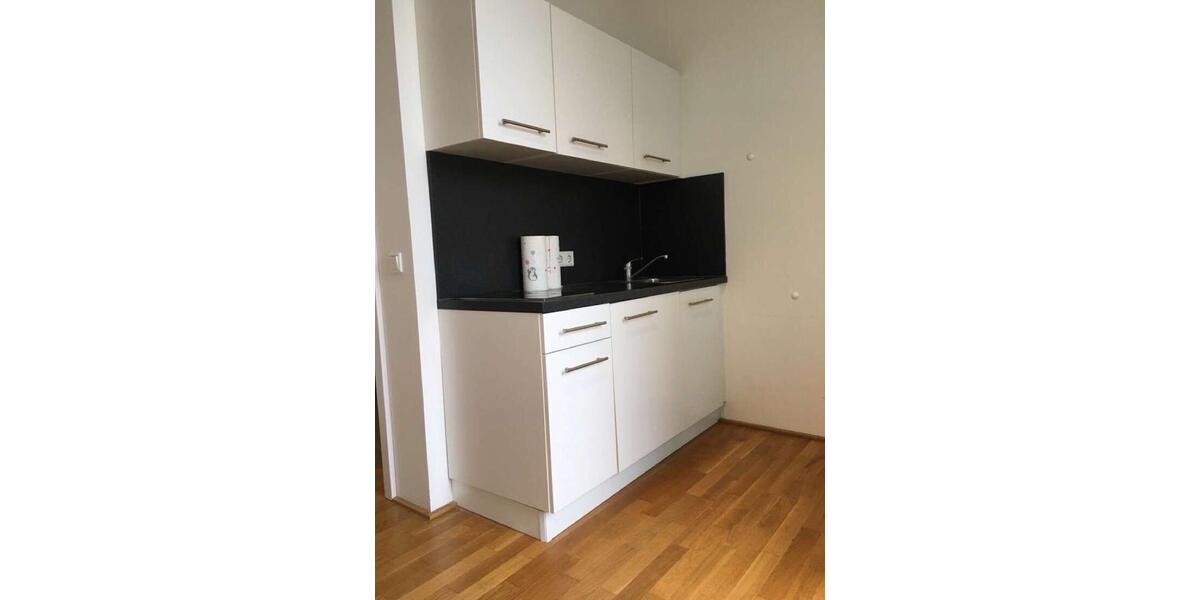 Etagenwohnung Frankfurt am Main Ostend - 1 Zimmer, 22 m&sup2;, 620&euro; | Angebot:25945220