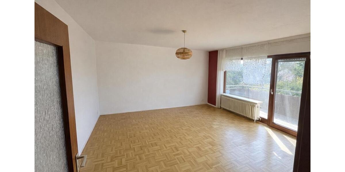 Etagenwohnung Frankfurt am Main Nord-Ost - 4 Zimmer, 105 m&sup2;, 1.800&euro; | Angebot:26041989
