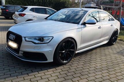 Audi A6 225.500 km 13.999 &euro; Offenbach 63069