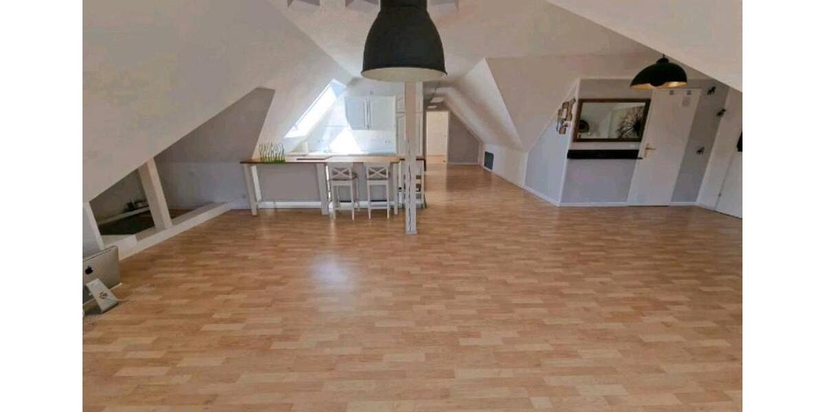 Dachgeschoßwohnung Glauburg - 2 Zimmer, 91 m&sup2;, 195.000&euro; | Angebot:26354191