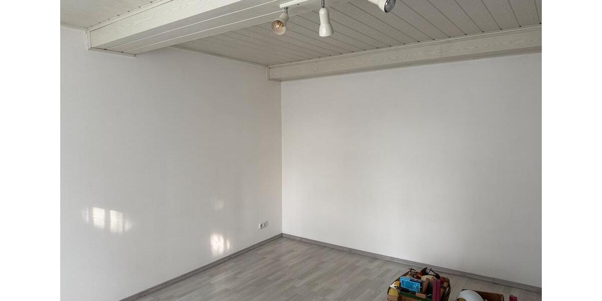 Erdgeschoßwohnung Rosbach vor der Höhe - 1 Zimmer, 45 m&sup2;, 650&euro; | Angebot:26408660