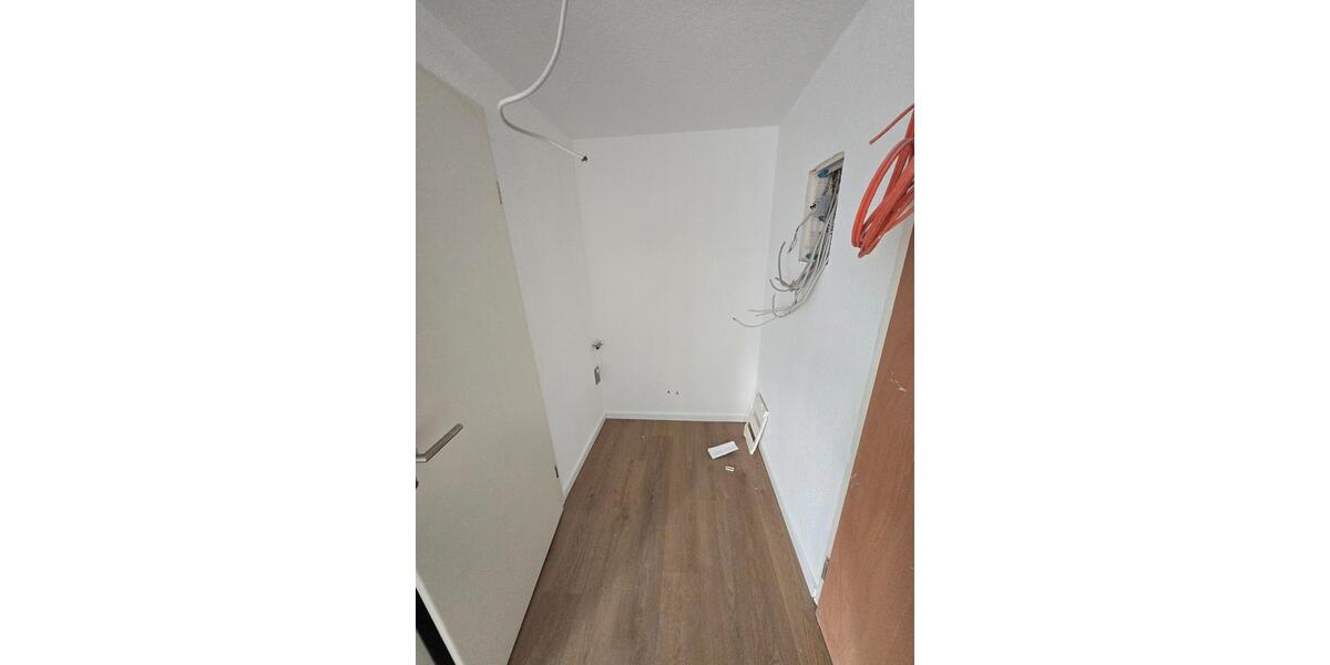 Etagenwohnung Frankfurt am Main Nied - 2 Zimmer, 52 m&sup2;, 900&euro; | Angebot:26047260