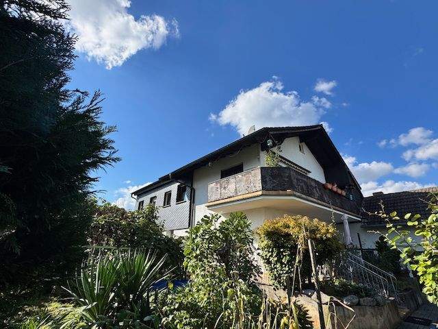 Mehrfamilienhaus, Wohnhaus Schaafheim - 9 Zimmer, 196 m&sup2;, 574.000&euro; | Angebot:25698123