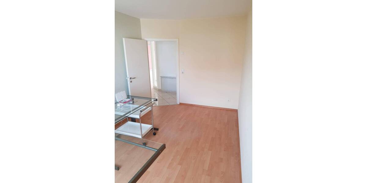 Etagenwohnung Dreieich Dreieichenhain - 4 Zimmer, 144 m&sup2;, 2.000&euro; | Angebot:26628835