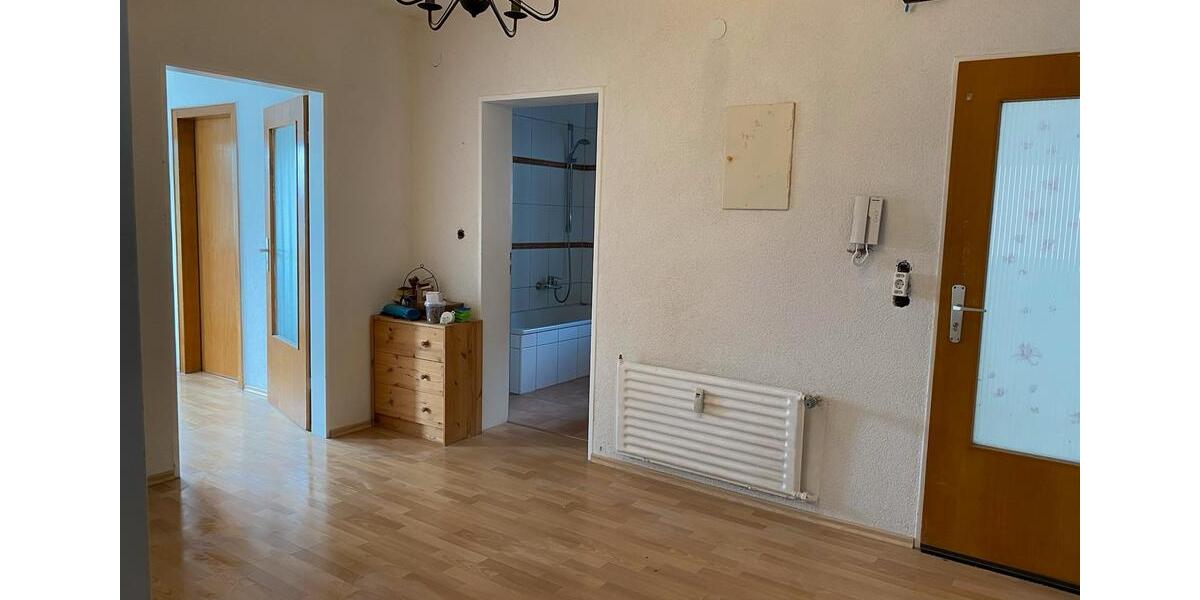 Etagenwohnung Eppertshausen - 3.5 Zimmer, 92 m&sup2;, 1.200&euro; | Angebot:25224560