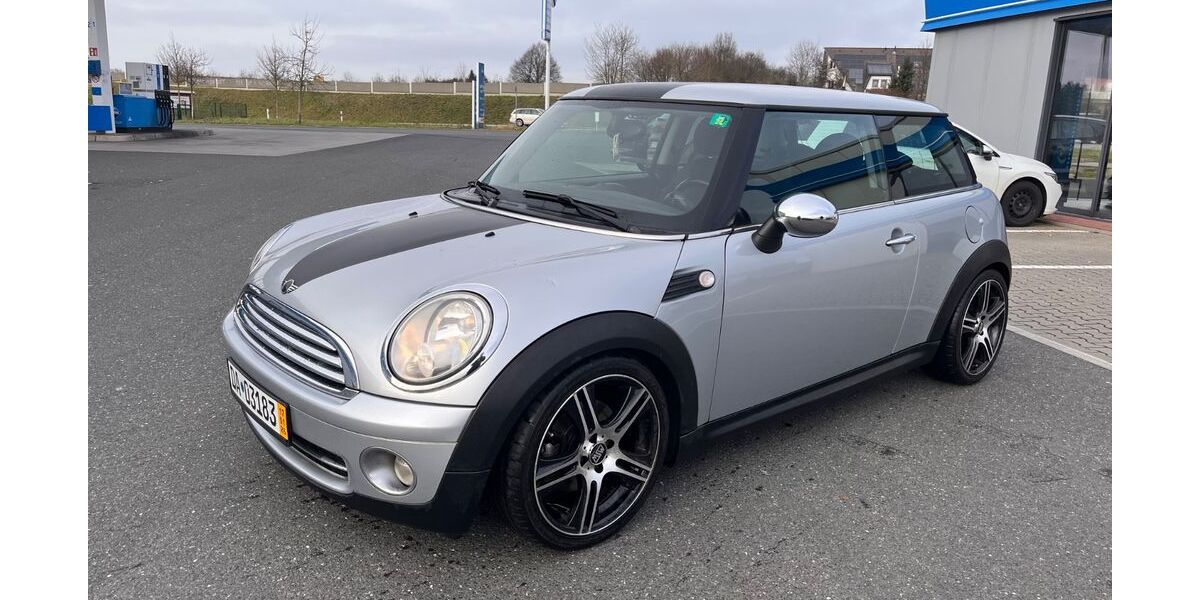 Mini ONE 179.400 km 990 &euro; Messel 64409