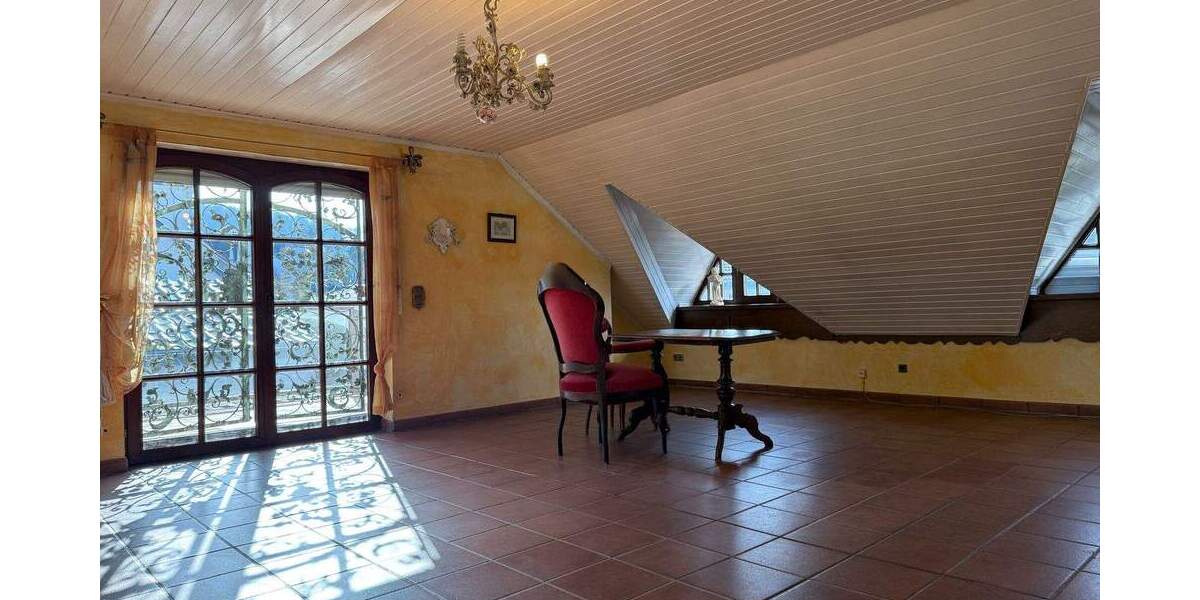 Einfamilienhaus Alzenau Wasserlos - 5 Zimmer, 250 m&sup2;, 780.000&euro; | Angebot:25776069