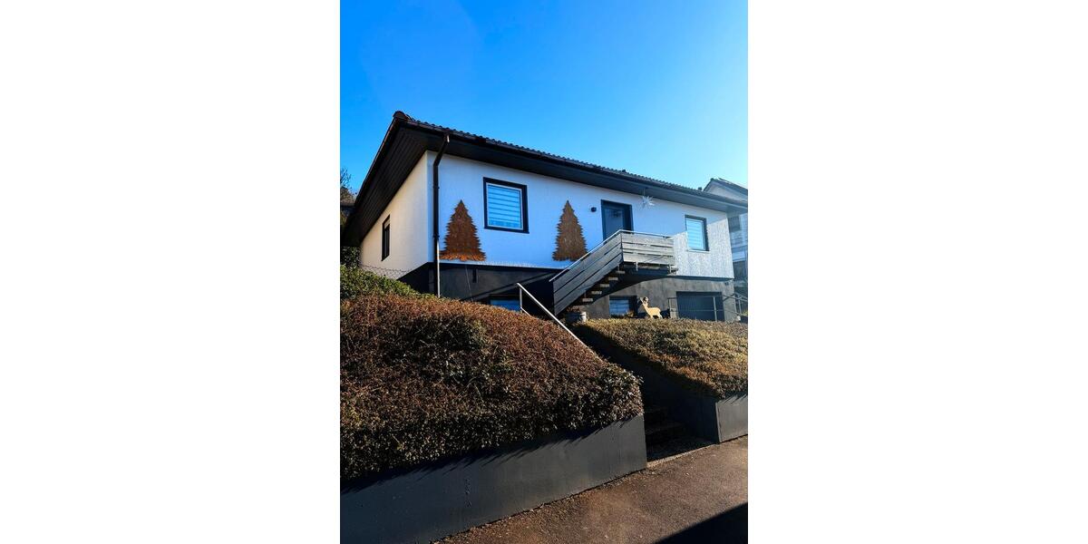 Einfamilienhaus Büdingen - 5 Zimmer, 100 m&sup2;, 360.000&euro; | Angebot:24371693