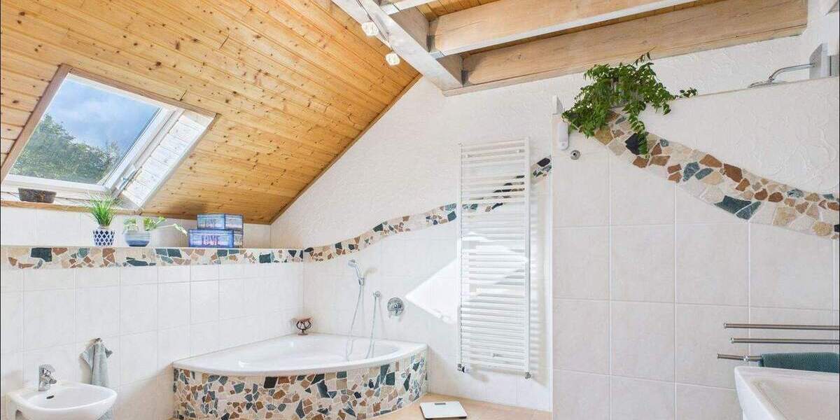 Einfamilienhaus Kahl am Main - 7 Zimmer, 270 m&sup2;, 818.000&euro; | Angebot:25705911