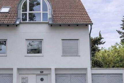 Haus Frankfurt am Main Griesheim - 5 Zimmer, 160 m&sup2;, 810.000&euro; | Angebot:25654298