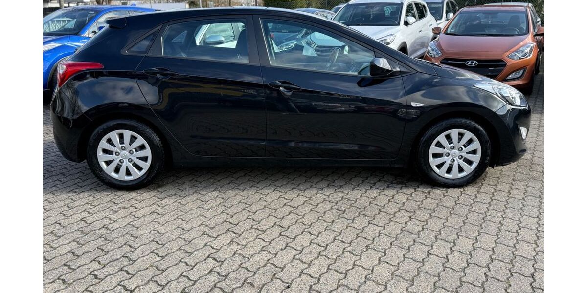 Hyundai i30 190.297 km 4.899 &euro; Hanau 63452
