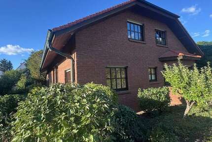 Haus Rodgau - 5 Zimmer, 176 m&sup2;, 2.100&euro; | Angebot:27669351
