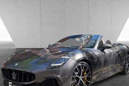 Maserati GranCabrio 7.157 km 189.990 &euro; Frankfurt 60314