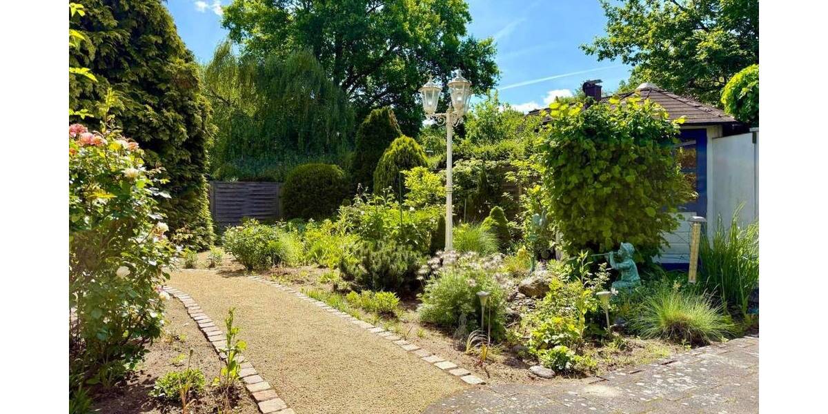 Mehrfamilienhaus, Wohnhaus Offenbach Bieber - 7 Zimmer, 221 m&sup2;, 445.000&euro; | Angebot:26891333