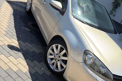 VW Golf 193.000 km 4.350 &euro; Offenbach 63073
