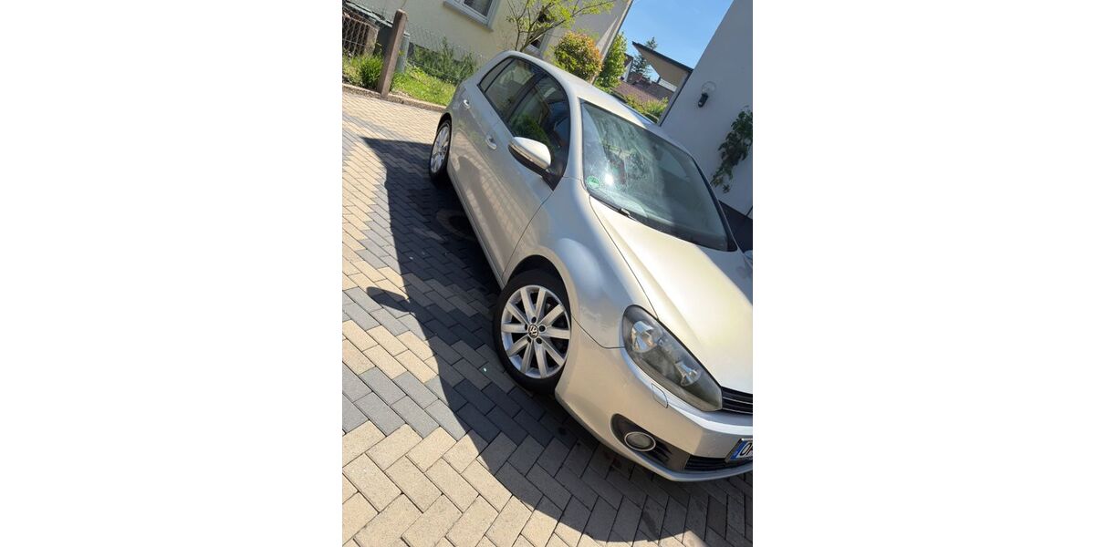VW Golf 193.000 km 4.350 &euro; Offenbach 63073