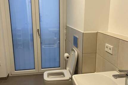 Wohnung Frankfurt Niederrad - 1 Zimmer, 38 m&sup2;, 900&euro; | Angebot:26047920