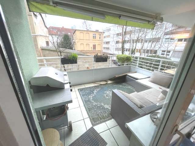 Etagenwohnung Frankfurt am Main Nordend West - 3 Zimmer, 126 m&sup2;, 2.000&euro; | Angebot:25896415
