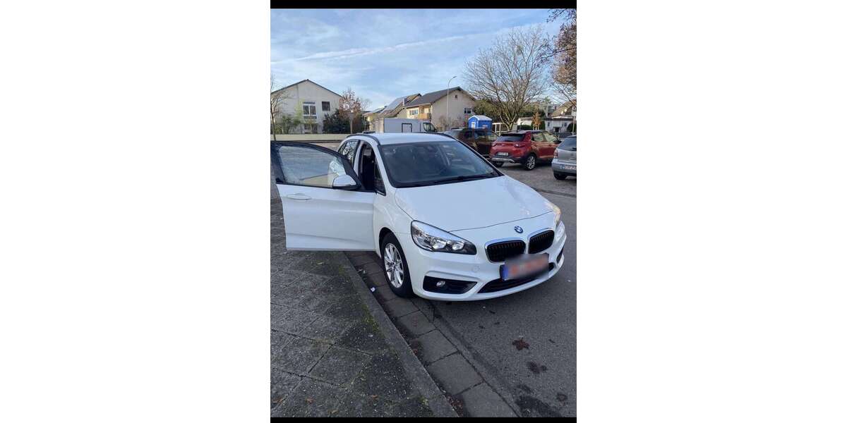 BMW 216 136.000 km 12.000 &euro; Hanau 63454