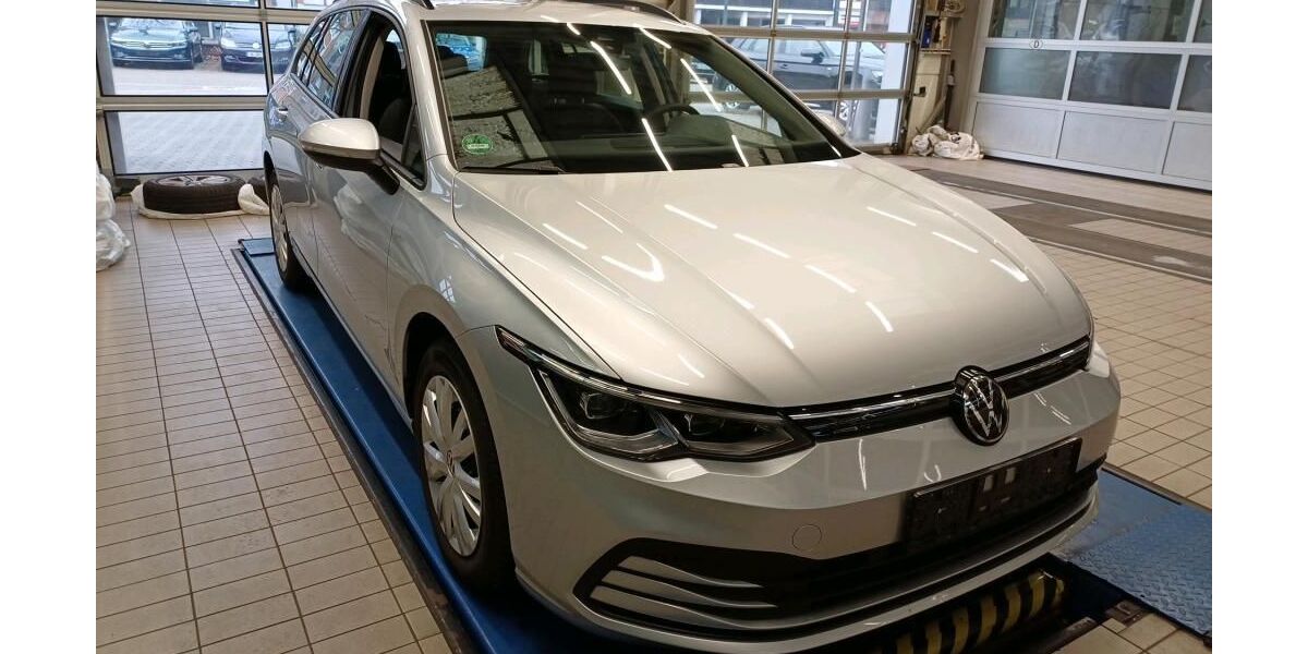 VW Golf 21.558 km 23.280 &euro; Frankfurt 60326