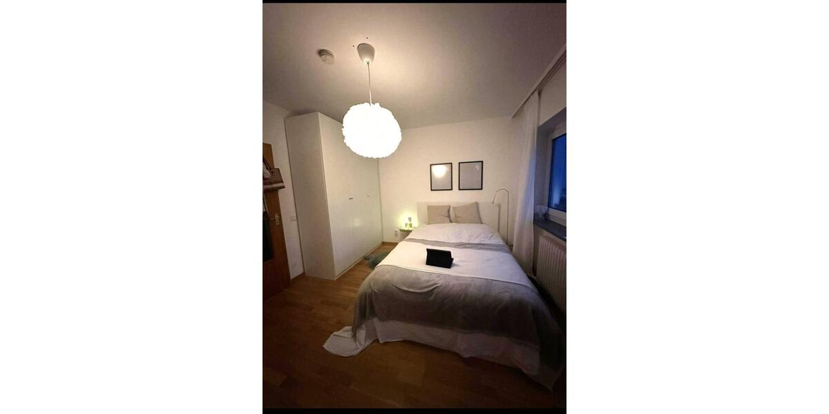 Etagenwohnung Frankfurt am Main Bornheim - 1 Zimmer, 22 m&sup2;, 670&euro; | Angebot:25843143