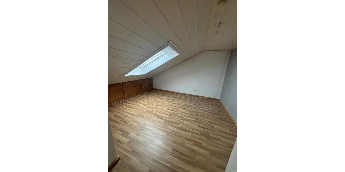 Mehrfamilienhaus, Wohnhaus Freigericht - 8 Zimmer, 228 m&sup2;, 595.000&euro; | Angebot:25189601