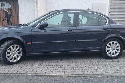 Jaguar X-Type 207.600 km 2.500 &euro; Rodenbach 63517