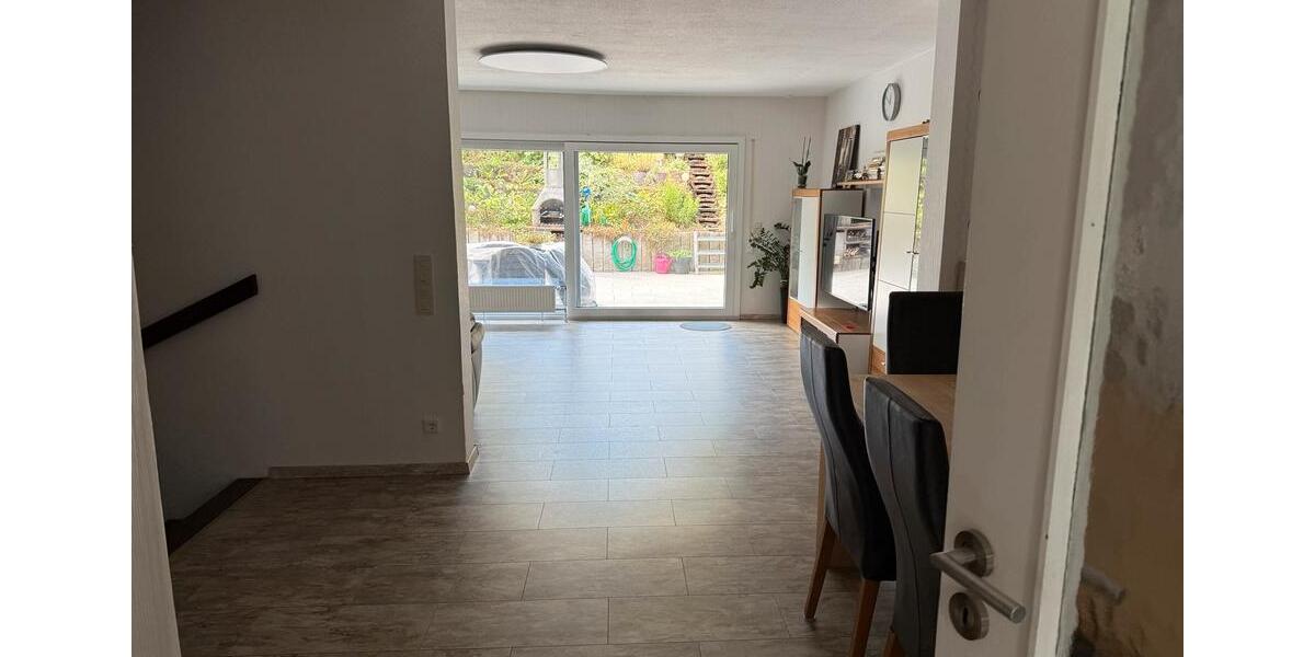 Reihenhaus Frankfurt am Main Sindlingen - 5 Zimmer, 150 m&sup2;, 560.000&euro; | Angebot:25861213