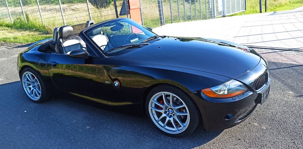 BMW Z4 332.400 km 6.200 &euro; Biebergemünd 63599