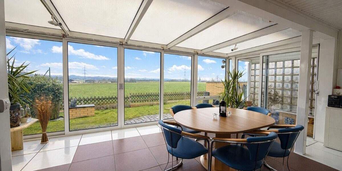 Einfamilienhaus Karben Rendel - 8 Zimmer, 226 m&sup2;, 749.000&euro; | Angebot:25671395