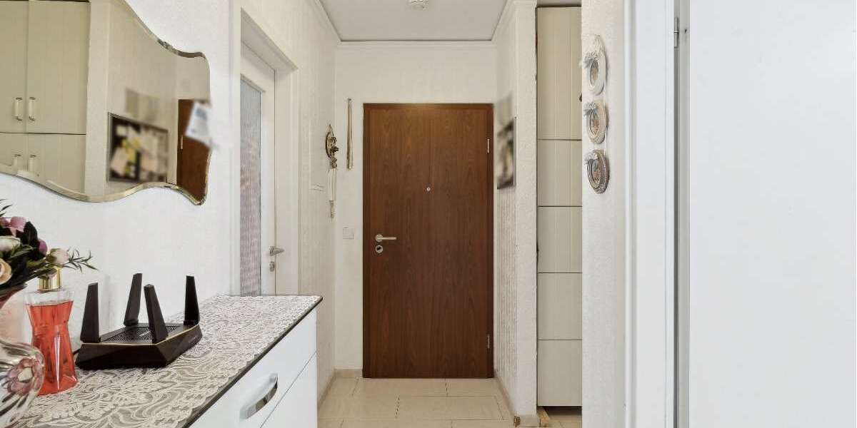 Komfortables Wohnen am Mainufer: 4-Zimmer-Wohnung mit Balkon und Tiefgarage - Etagenwohnung Offenbach am Main | Angebot:25022510