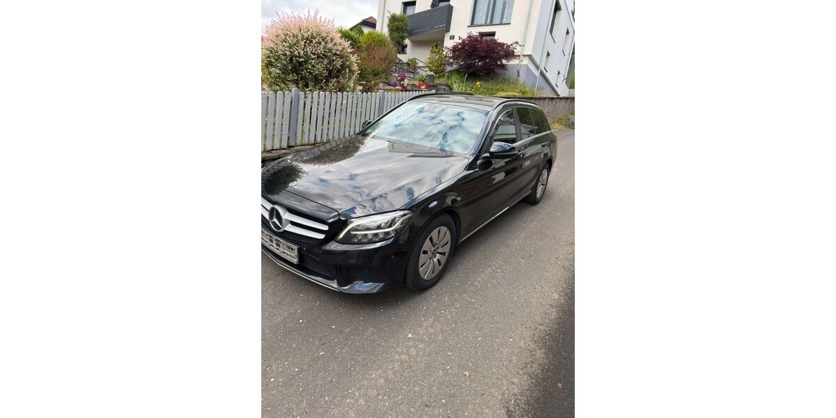 Mercedes-Benz C 220 206.500 km 13.500 &euro; Glattbach 63864