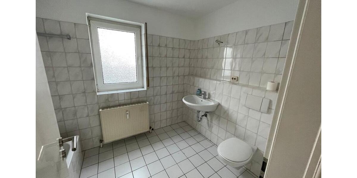Erdgeschoßwohnung Bad Vilbel - 2.5 Zimmer, 65 m&sup2;, 325.000&euro; | Angebot:23370926