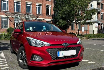 Hyundai i20 68.751 km 8.990 &euro; Frankfurt am Main 60322