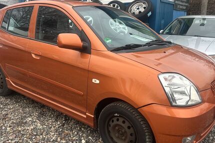 Kia Picanto 82.700 km 1.450 &euro; Frankfurt am Main 60486