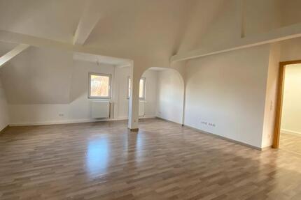 Wohnung Friedberg (Hessen) - 3 Zimmer, 67 m&sup2;, 1.300&euro; | Angebot:27547722