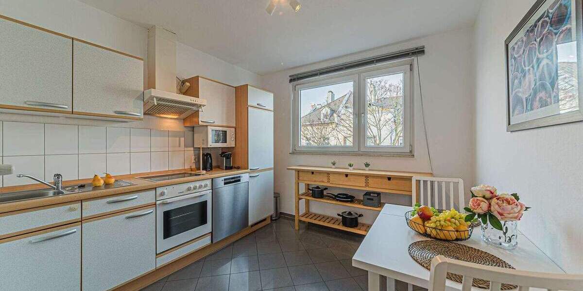 Etagenwohnung Frankfurt am Main Westend-Süd - 2 Zimmer, 66 m&sup2;, 2.595&euro; | Angebot:25661903