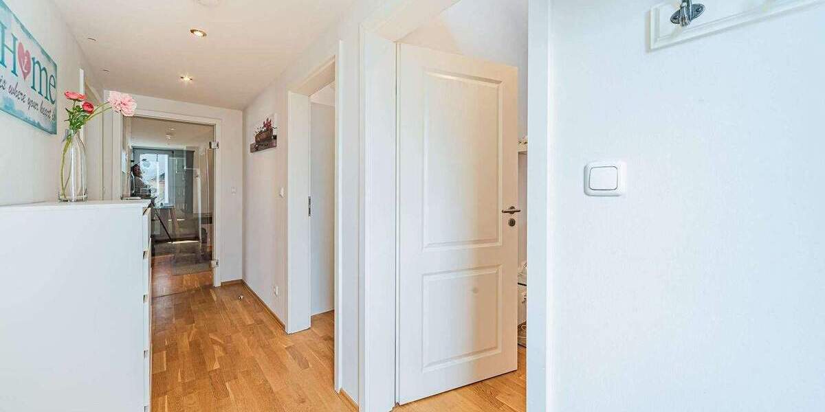 Etagenwohnung Bad Homburg vor der Höhe Bad Homburg - 3 Zimmer, 69 m&sup2;, 1.900&euro; | Angebot:25661913