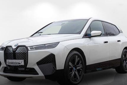 BMW iX 18.500 km 52.900 &euro; Friedberg 61169