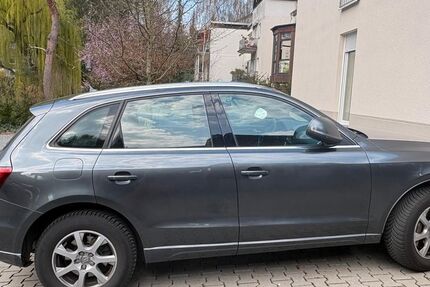 Audi Q5 180.000 km 15.000 &euro; Frankfurt am Main 60437