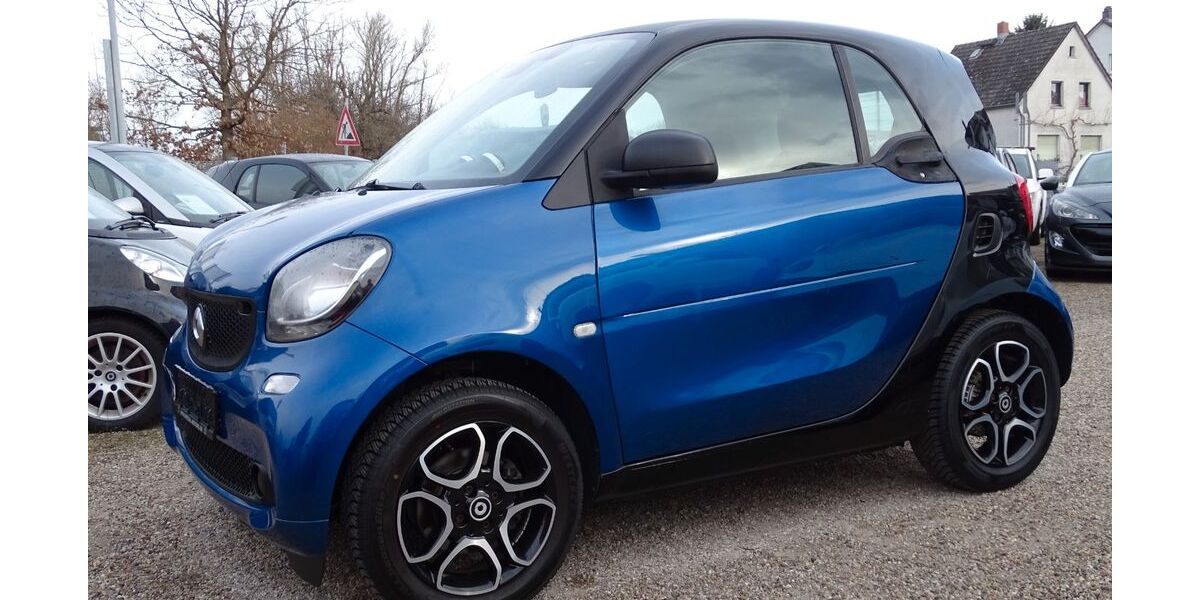Smart ForTwo 77.000 km 9.880 &euro; Rodgau / Nieder-Roden 63110