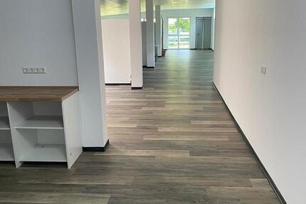 Gewerbeobjekt Hanau Groß-Steinheim - 1.500&euro; | Angebot:26440440