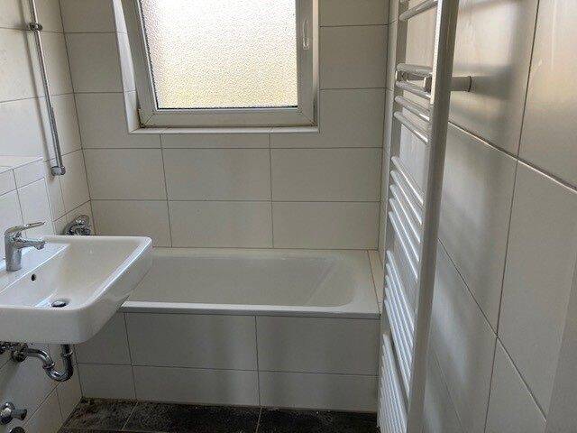 Etagenwohnung Bad Vilbel Siedlung Heilsberg - 3 Zimmer, 64 m&sup2;, 790&euro; | Angebot:26910333