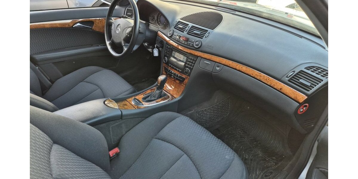 Mercedes-Benz E 220 T CDI Elegance, Klima, Automatik, Navigation 134.668 km 7.990 &euro; Rodgau 63110