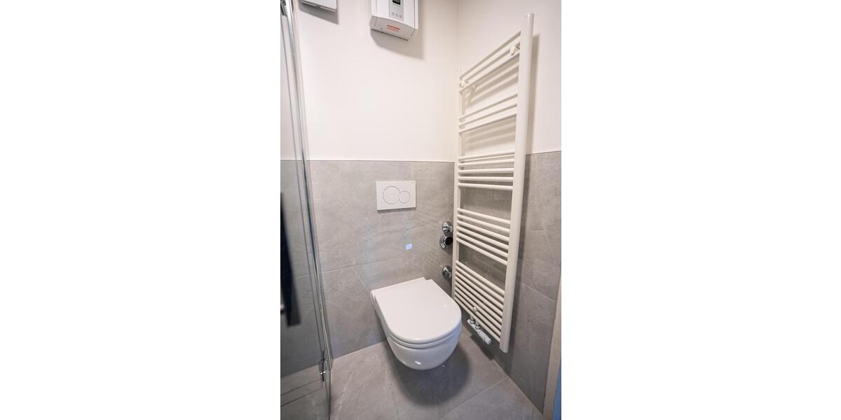 Etagenwohnung Frankfurt am Main - 1 Zimmer, 36 m&sup2;, 1.350&euro; | Angebot:23766743