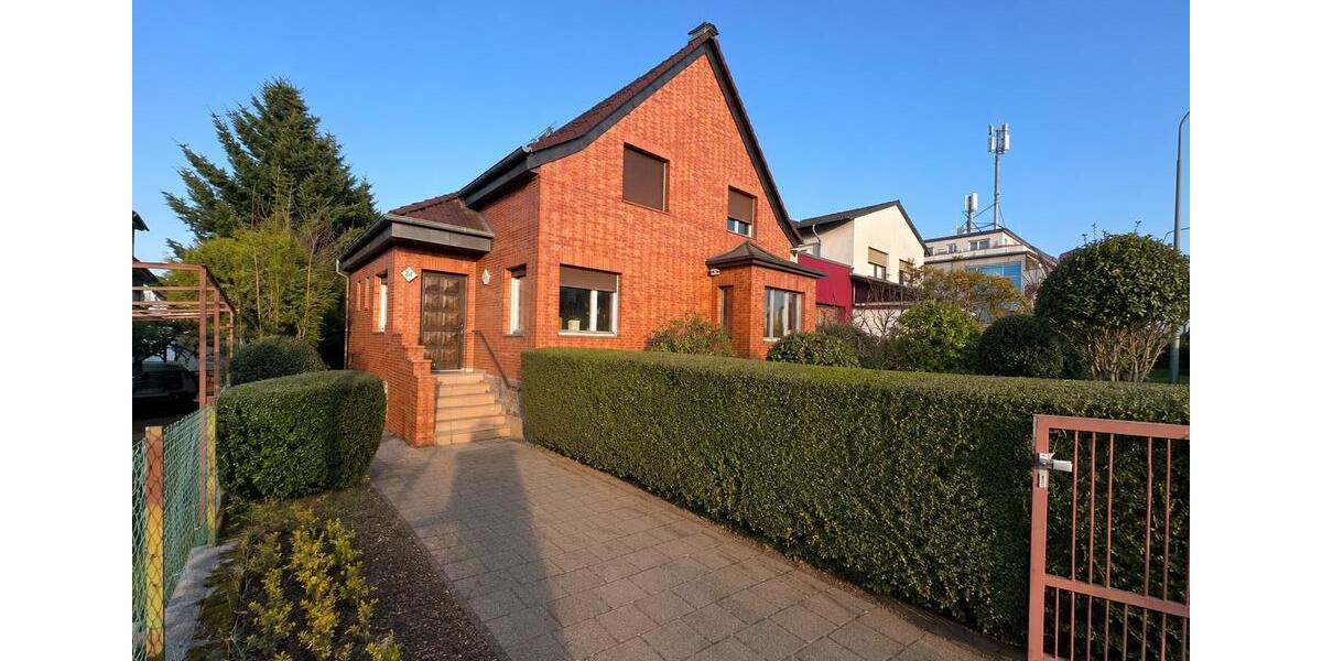 Einfamilienhaus Hanau Groß-Steinheim - 6 Zimmer, 135 m&sup2;, 2.200&euro; | Angebot:27650247